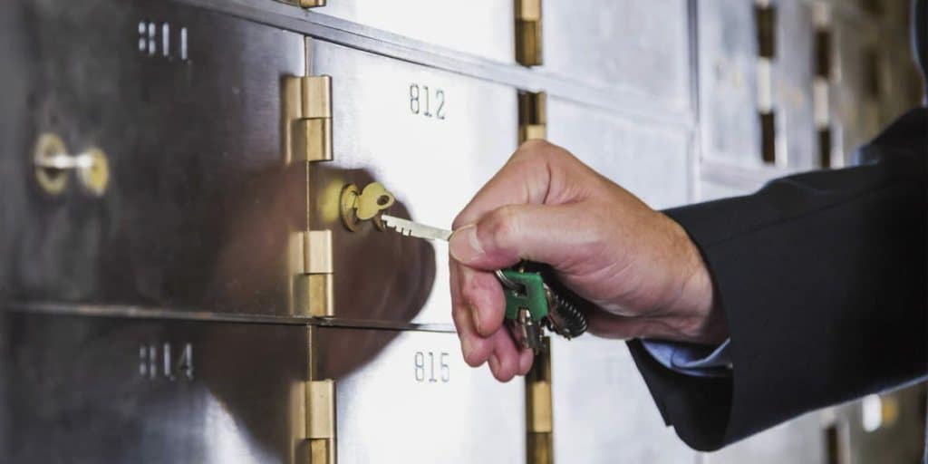 Safe deposit boxes key